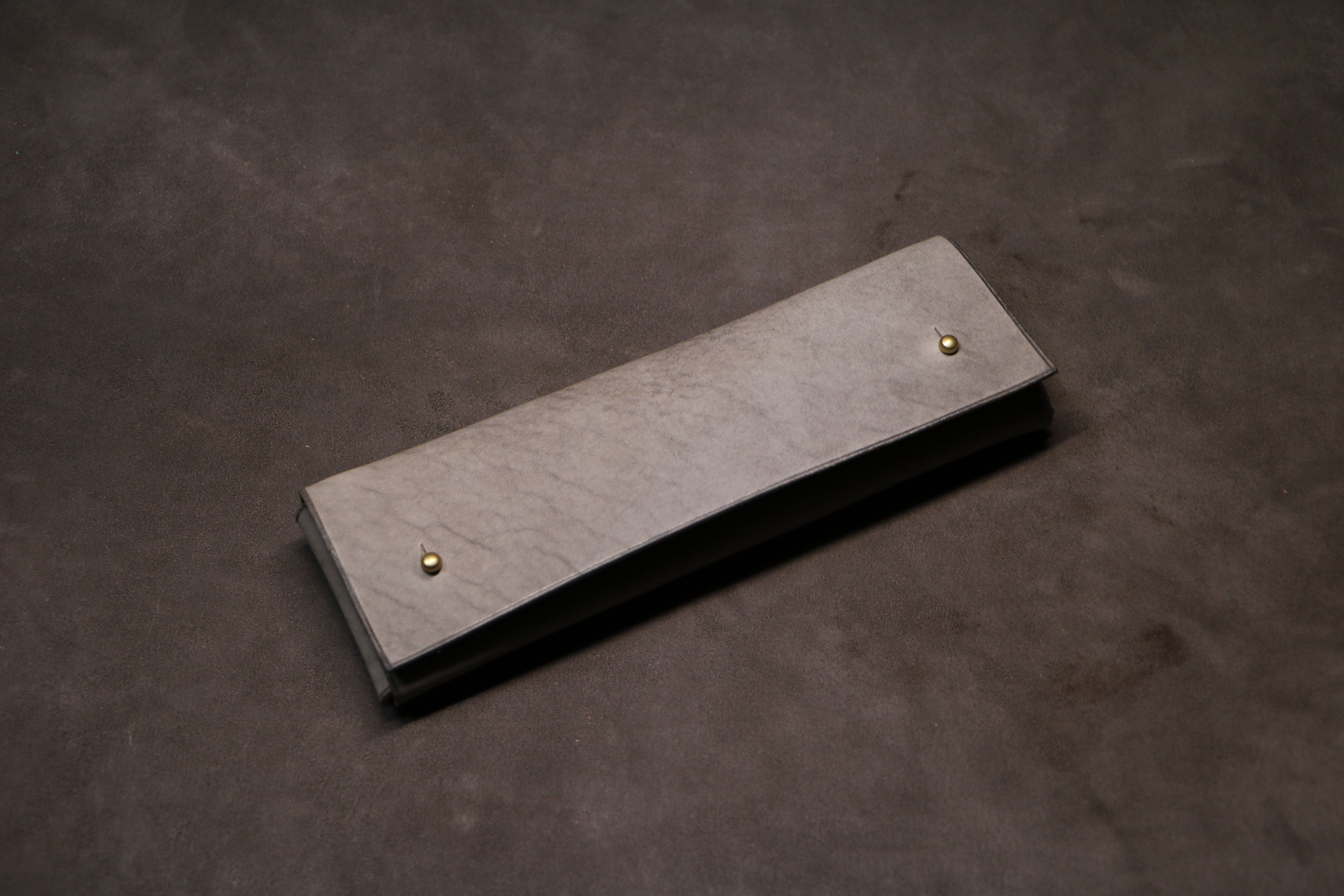 【ギボシ留めペンケース】国産オイル グレー G-024