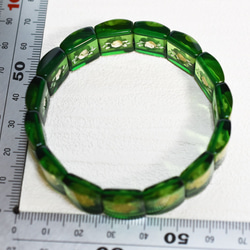 Жリトアニア産天然グリーンアンバー 薔薇 ローズ インタリオ 琥珀 内径17.2㎝ ブレスレット 6枚目の画像