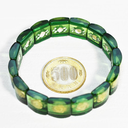 Жリトアニア産天然グリーンアンバー 薔薇 ローズ インタリオ 琥珀 内径17.2㎝ ブレスレット 2枚目の画像