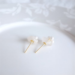 新作　一点物　天然石　大人可愛い　普段使い　お守り　お花　パール　ローズクォーツ　ステンレス　ピアス 4枚目の画像