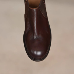 サイドゴアデザインで脱ぎ履きも楽々。サイドゴア スリッポン レザーシューズ フラットシューズ クラシック レトロ 快適 9枚目の画像