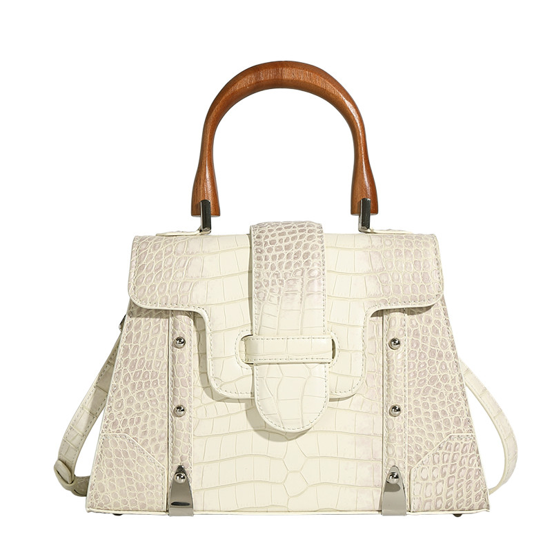 ブランドバッグ2025新モデル大容量本革通勤バッグ高級感ワンショルダーバッグ