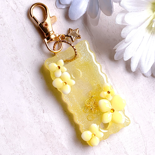 春 お花シェイカーキーホルダー シャカシャカ オイルあり パステル