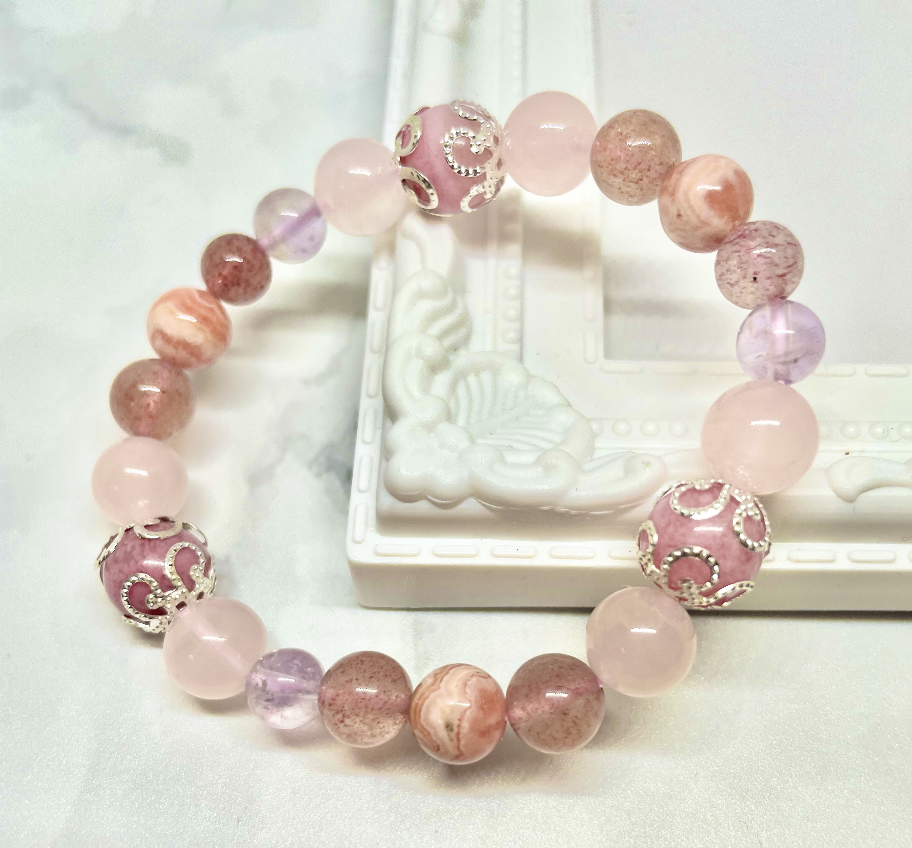 愛を育む　天然石ブレスレット　16cm