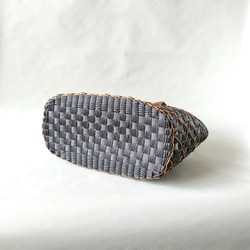 ブラウンステッチの秋冬かごバッグ 7枚目の画像