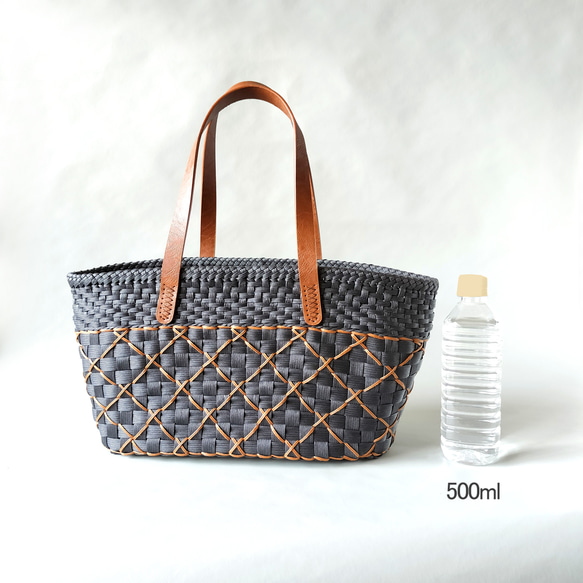 ブラウンステッチの秋冬かごバッグ 9枚目の画像