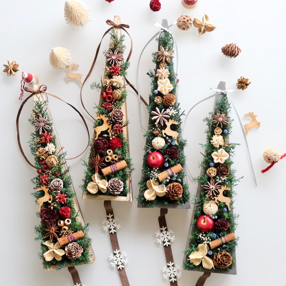 《早割》トナカイと小さな森のクリスマスツリー（無料ギフトラッピング） 1枚目の画像