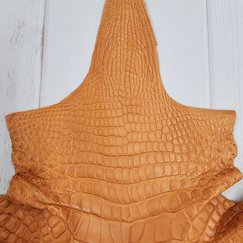 ワニ革 クロコ 半艶マット オレンジブラウン No.C008887 その他