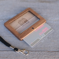 木製員工證件盒，附橫向壓克力窗口[大鯢] 第7張的照片