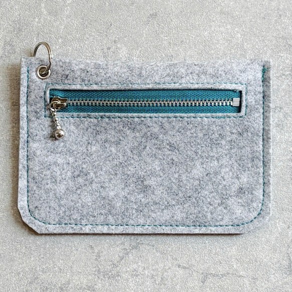 【Creema限定】★送料無料★秋冬のカラフルファスナーが楽しいフェルトポーチ 11枚目の画像