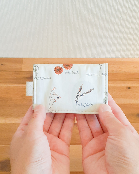 ハンカチ 【 草花 mini 】ハーフサイズ 秋冬新作2025 退職 お礼 誕生日 記念日 ギフト プレゼント 贈り物 1枚目の画像