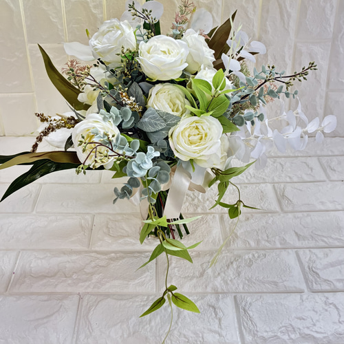白バラ　ブーケ　ブーケトニア アートフラワー〔造花〕ブーケ/ブートニア 白バラ＆ブルースター