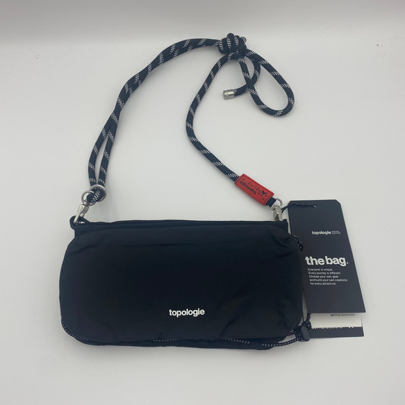 topologie トポロジー ショルダーバッグ ボトルサコッシュ