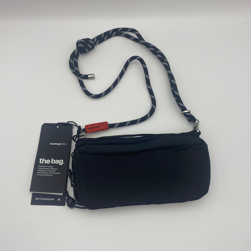 topologie トポロジー ショルダーバッグ ボトルサコッシュ