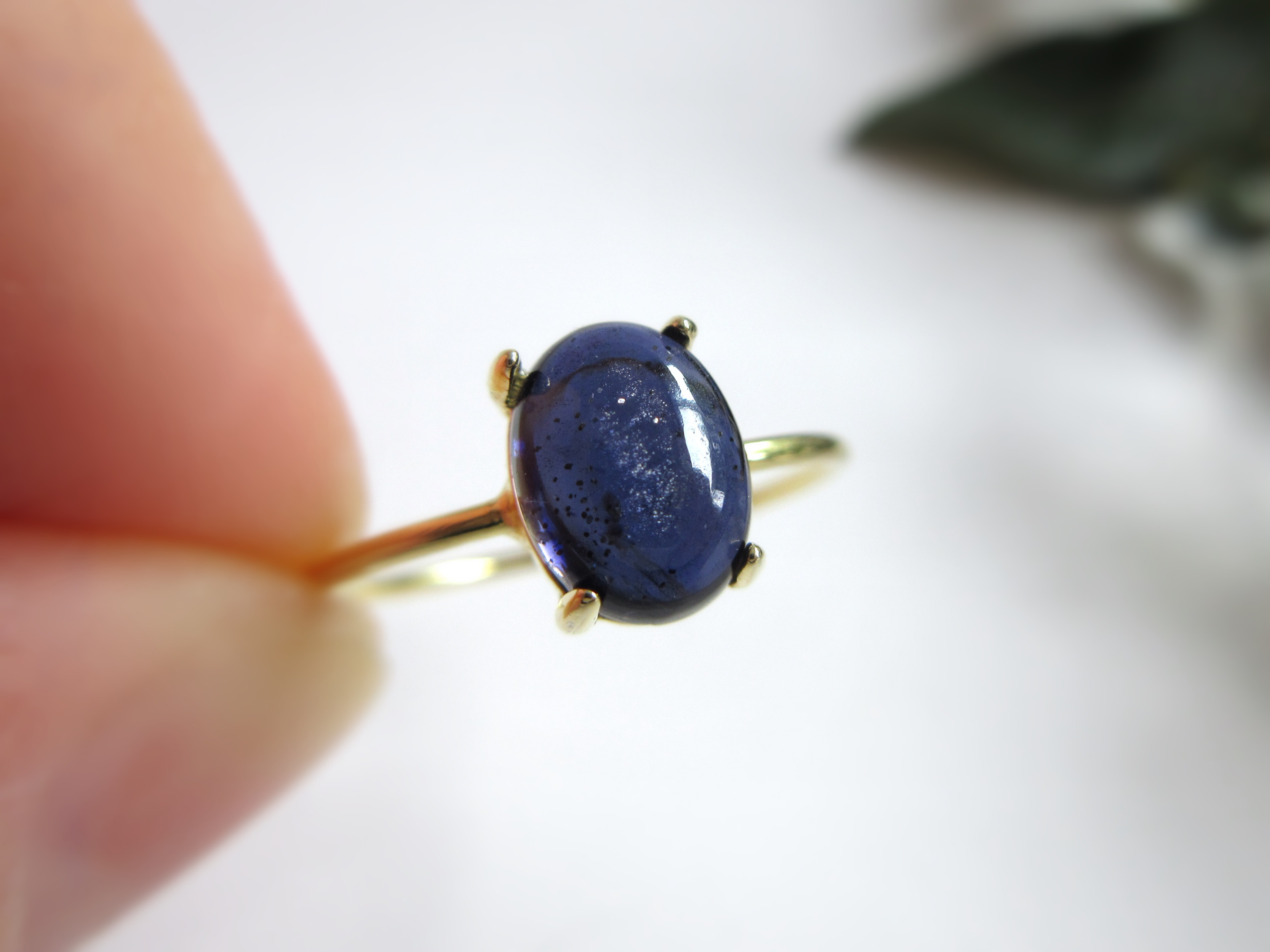 【9月の誕生石】8×6mm「アイオライトサンストーン」リング