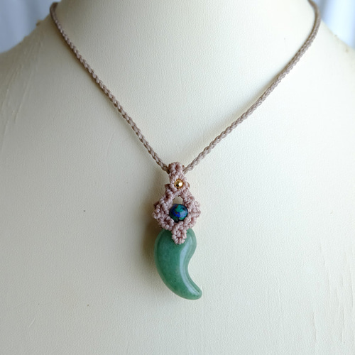 ヒマラヤゴールドアゼツライト・アベンチュリンのマクラメネックレス f0523b9427f30beb6cd88711e08a83