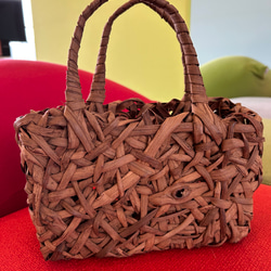 国産 山葡萄 かごバッグ（乱れ編み）小｜暮らしのアトリエbis