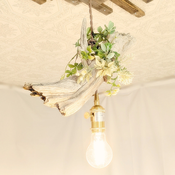 限定1台！ 流木のペンダントライト1灯　RUKI　LED電球付属　｜天井照明　カフェ/サロン店舗照明 3枚目の画像