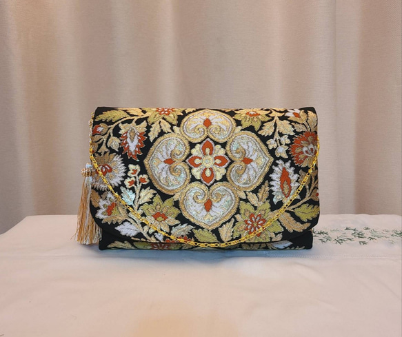花菱に唐草模様、シルク着物帯の2waysクラッチバッグ クラッチバッグ