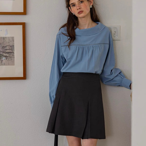 anuansライトブルー デコルテギャザーブラウス 長袖シャツ