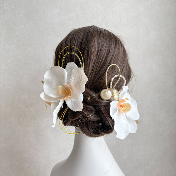 胡蝶蘭和装髪飾り 金の胡蝶蘭とリボンの髪飾り 結婚式 卒業式 成人式 七五三 日本製 髪飾り】卒業式 袴 結婚式 成人式 振袖 前撮り ヘアピン付 着物