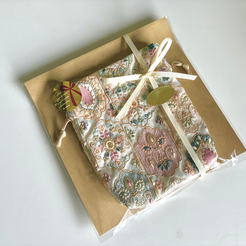 インド刺繍生地の巾着ポーチ 総刺繍 ミニサイズ インド刺繍りぼん