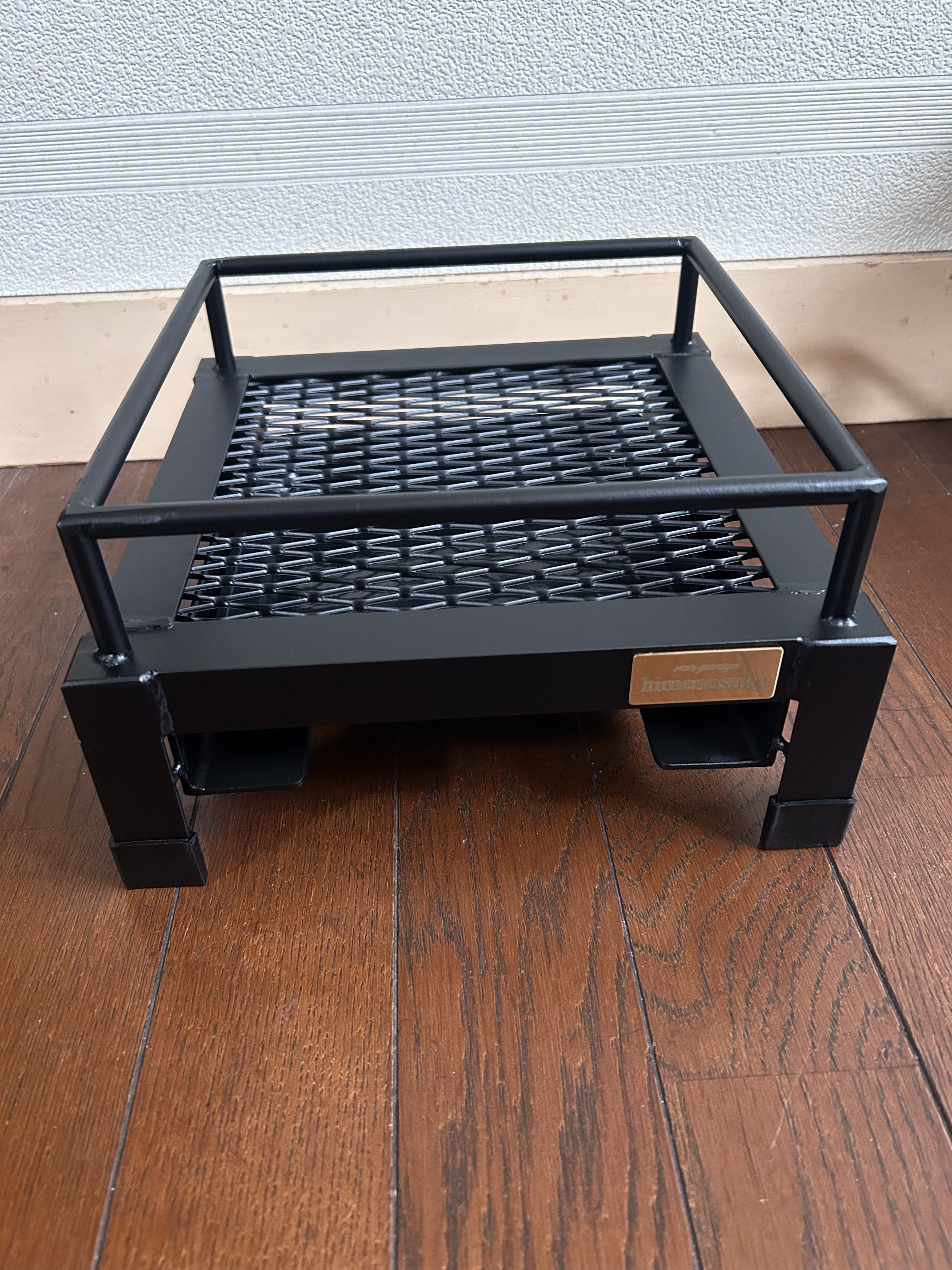 ☆送料込み☆そのまま水やり出来る植物台座　即購入OK 男前　ボタニカルシェルフ　アガベ　塊根　育成管理