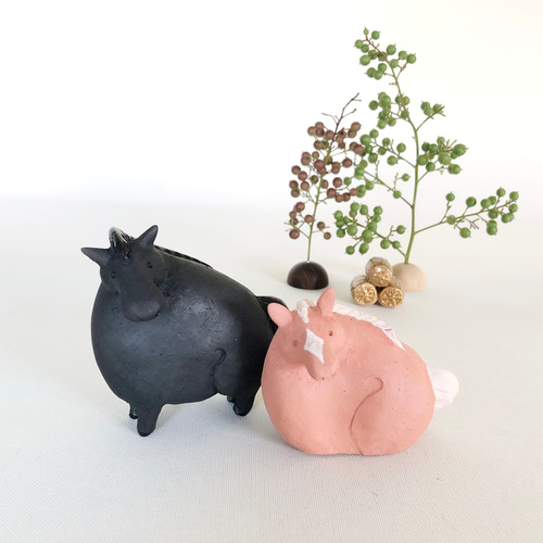 受注制作]2026年干支 午うま（素焼き・黒陶の馬 置物） その他置物