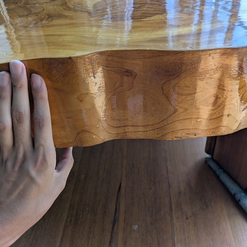 中古】天然木 ケヤキ一枚板 座卓 ひょうたん杢模様あり 幅120cm ロー