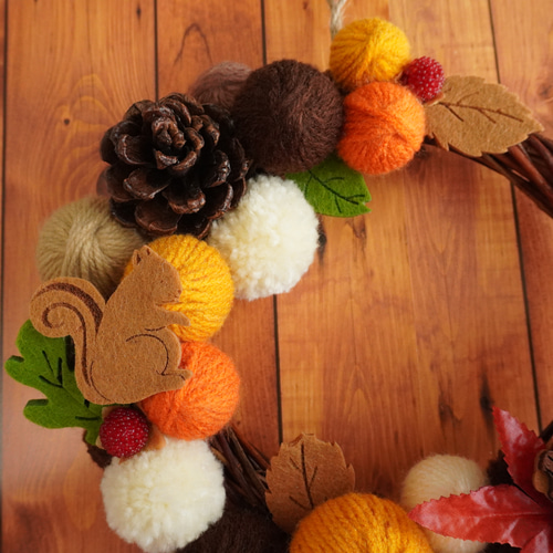 秋リース ニットリース 毛糸玉リース リス リース git3.shop 通販