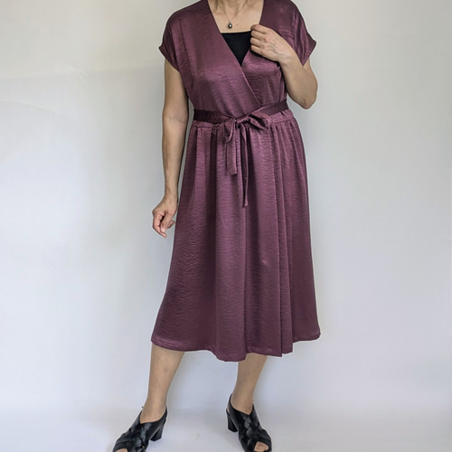 着物リメイク 色無地 カシュクールワンピース 秋からは 羽織もの