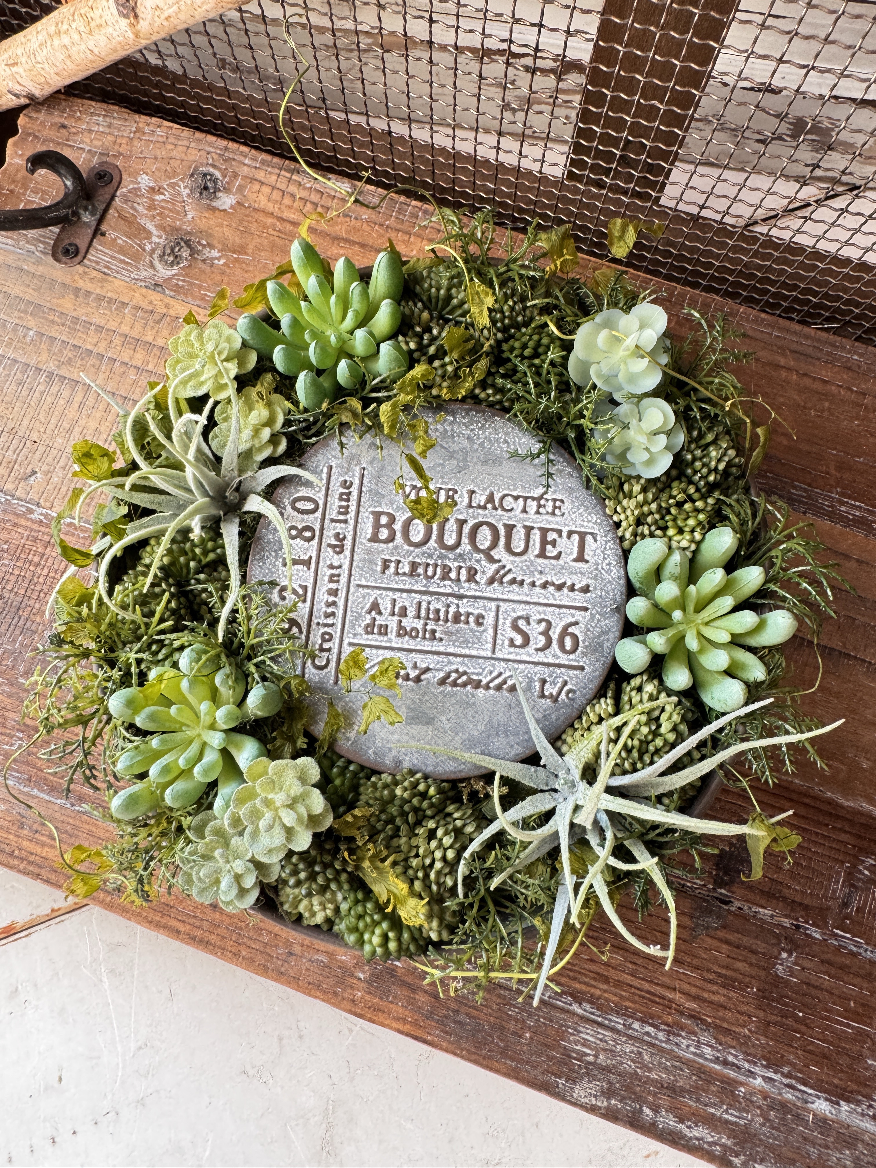 ナチュラルフラワーアレンジ