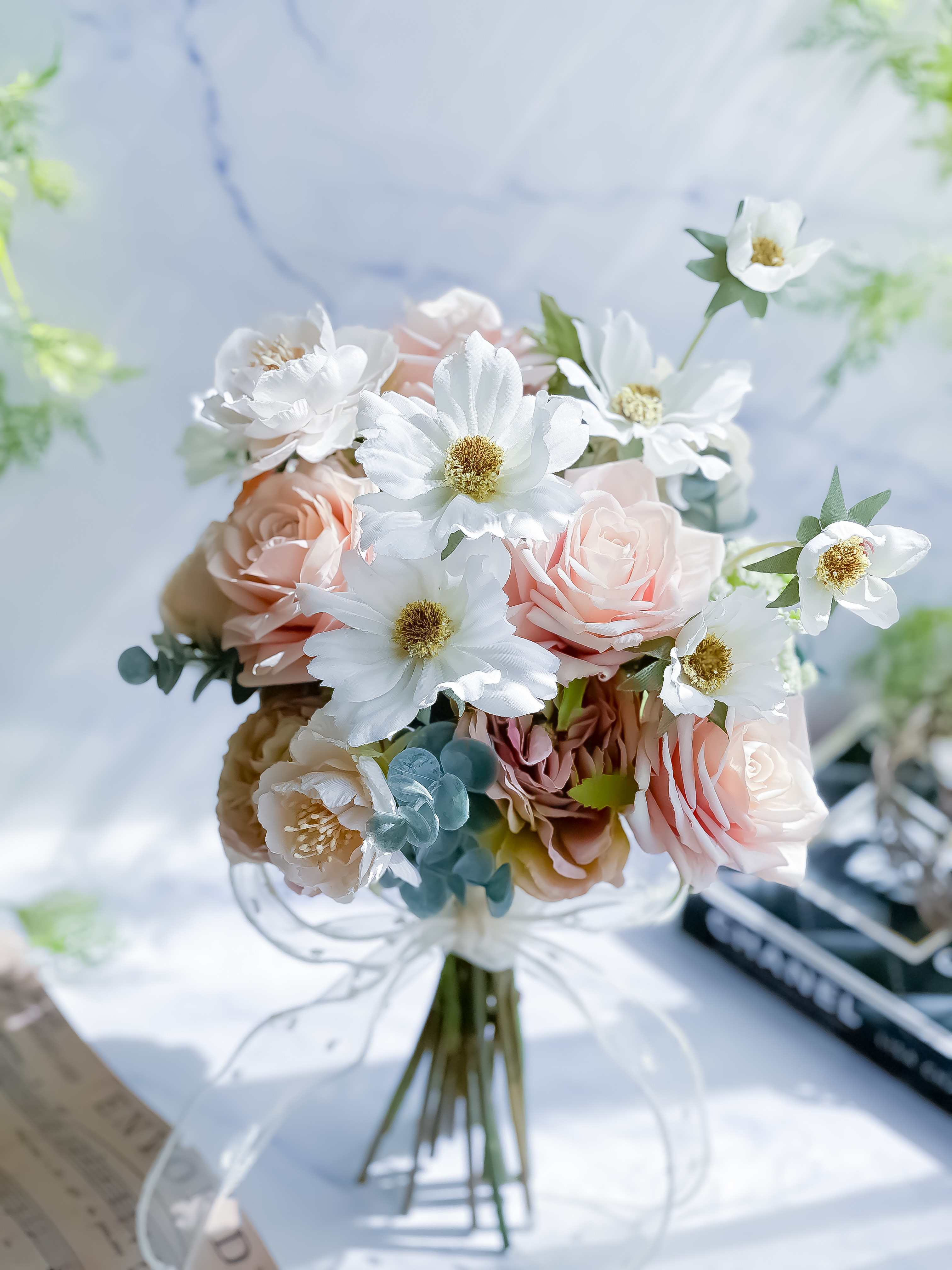 秋色　バラとコスモスのインテリアブーケ