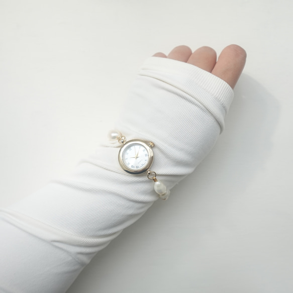 薔薇と淡水パールのブレスレットウォッチ 7枚目の画像