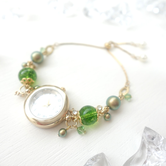 ペリドットのブレスレットウォッチ 4枚目の画像