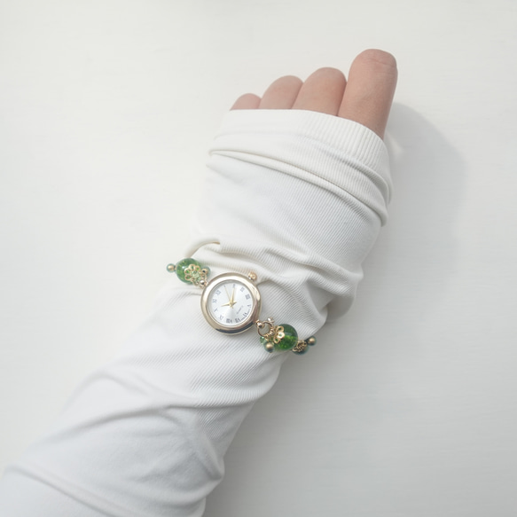 ペリドットのブレスレットウォッチ 7枚目の画像