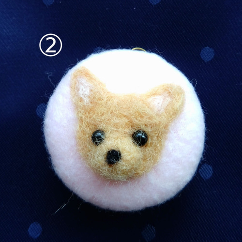チワワ＊ ストラップ・バッグチャーム 羊毛フェルト刺繍 おもちゃ