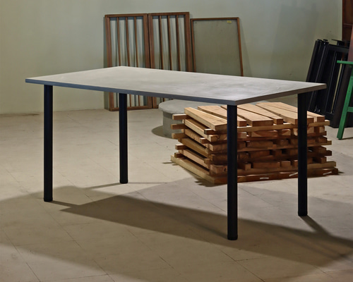 ダイニングテーブル｜ライトグレー｜横幅150cm｜奥行80cm｜脚タイプ③