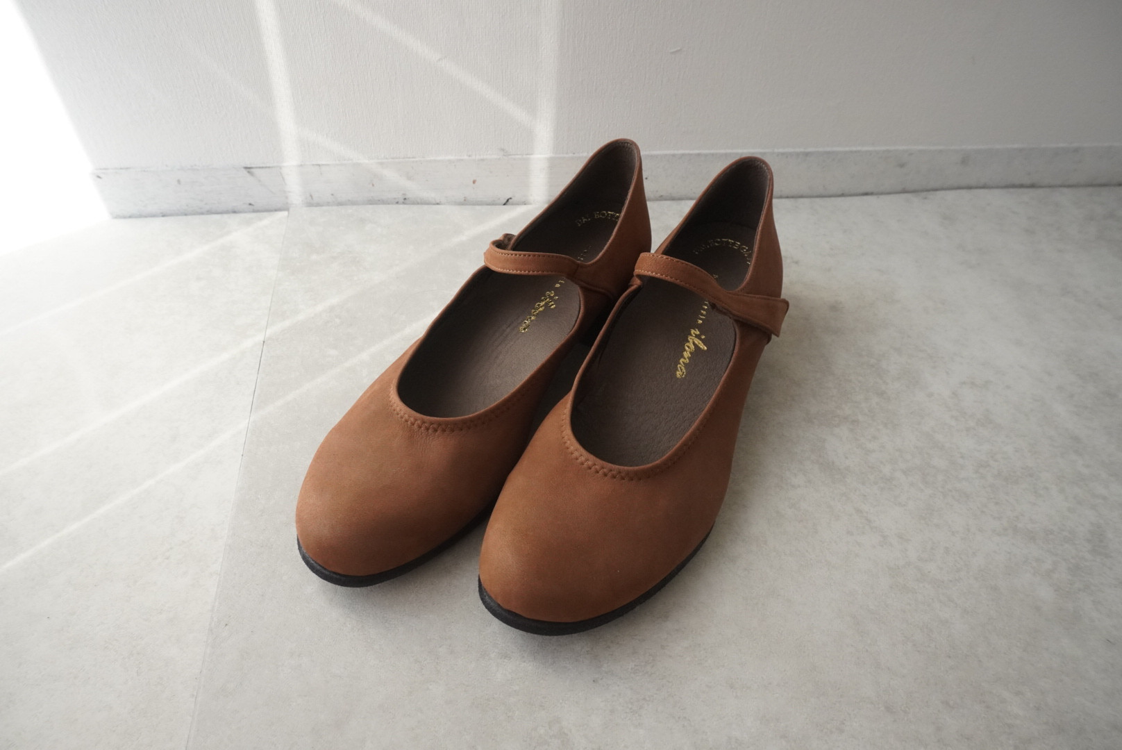 25.5のみSALE★シックなブラウンスエードストラップシューズ