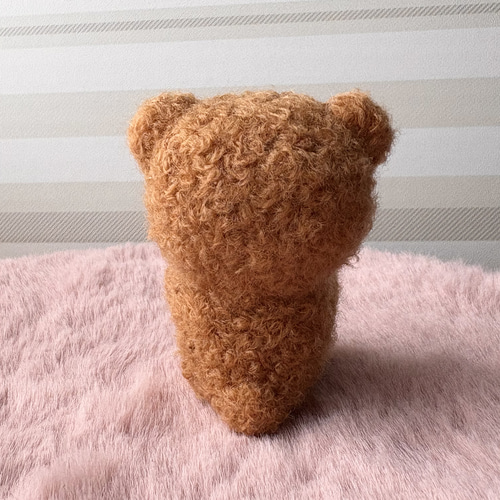 ぬいぐるみを抱いたくまちゃん 羊毛フェルト 〜受注制作作品〜 羊毛