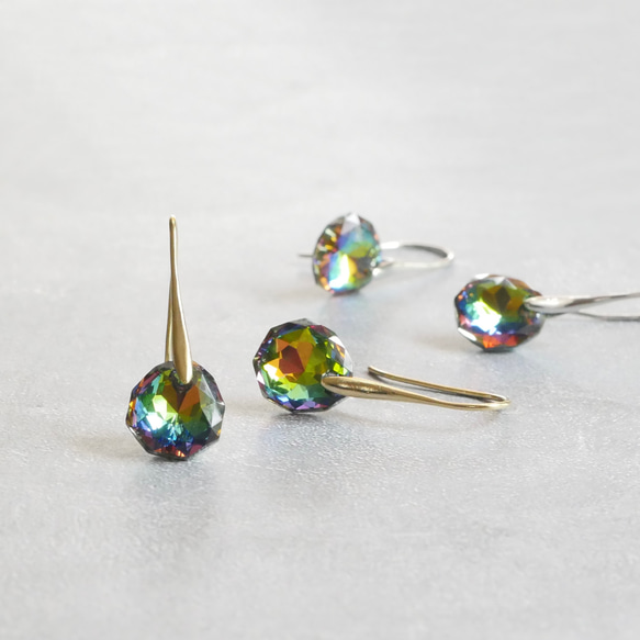 [單隻耳環為您的秋冬造型增添光彩] 適合秋季佩戴的金/銀單隻吊墜耳環，不含鎳（防過敏）。 第1張的照片