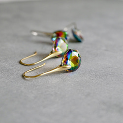 [單隻耳環為您的秋冬造型增添光彩] 適合秋季佩戴的金/銀單隻吊墜耳環，不含鎳（防過敏）。 第3張的照片