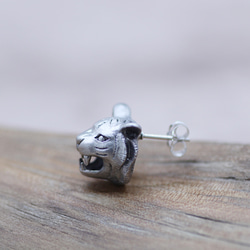 トラのシルバーピアス/阿吽のトラ（両耳） 8枚目の画像