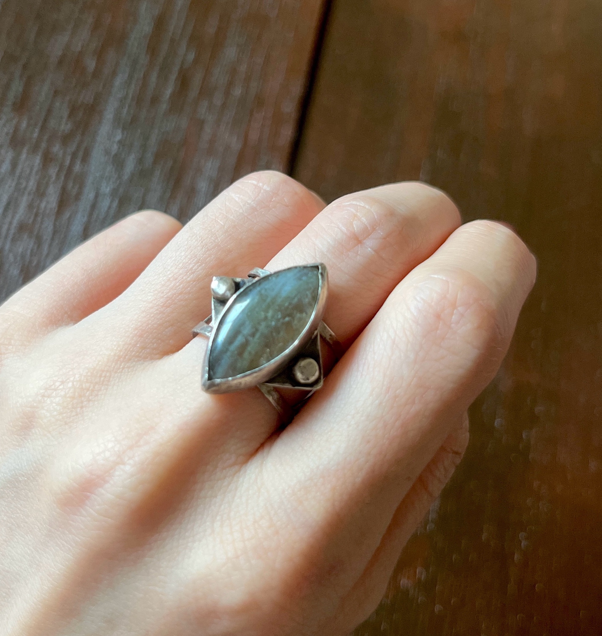 ラブラドライト 宇宙ワイドバンドリング　シルバー925