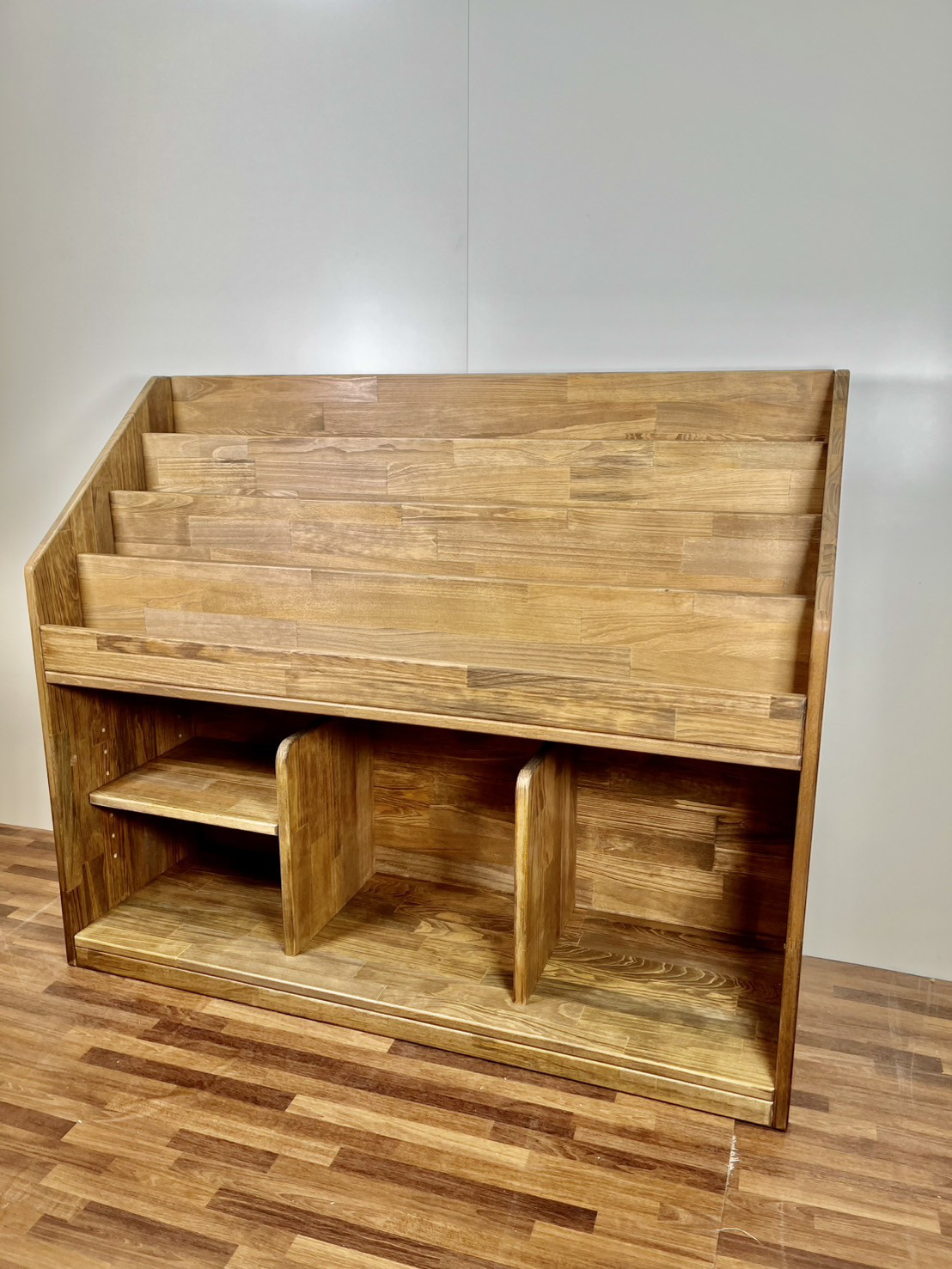 絵本棚、おもちゃ棚セット　ウォールナット