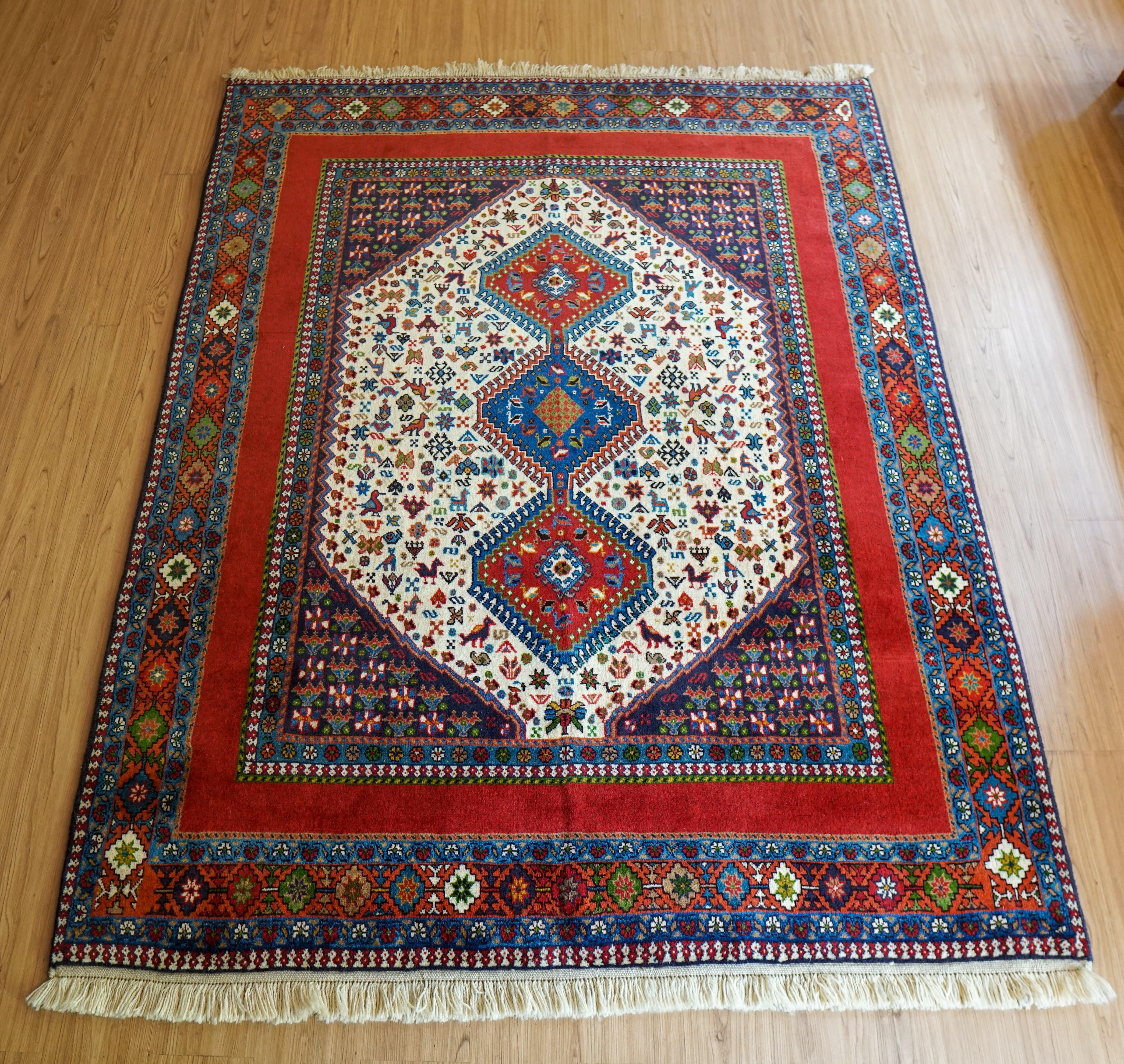 ペルシャ絨毯　ヤラメ産 202×155cm