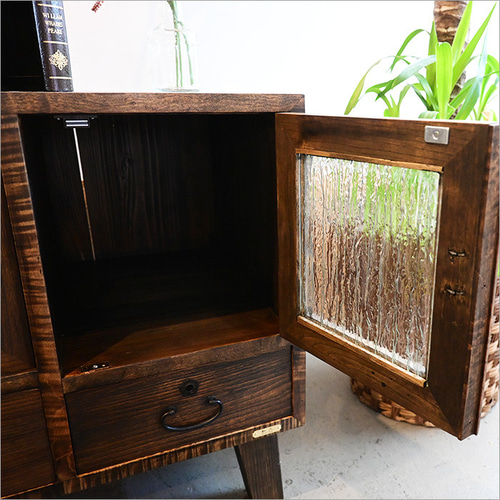 桐箪笥 ガラスキャビネット リメイク品 ローボード ローキャビネット