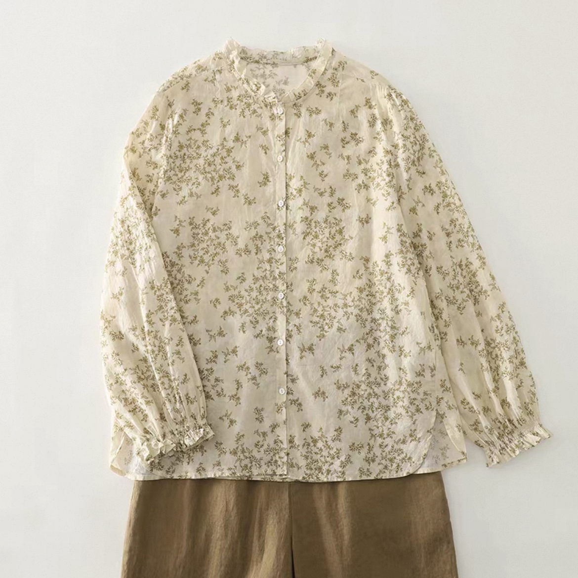 花柄トップス、秋のトップス、秋のシャツ、綿麻シャツ、綿麻トップス、長袖、大人カジュアルシャツ