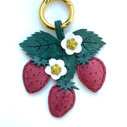 バッグチャーム いちご のおすすめ人気通販 検索結果｜Creema(クリーマ