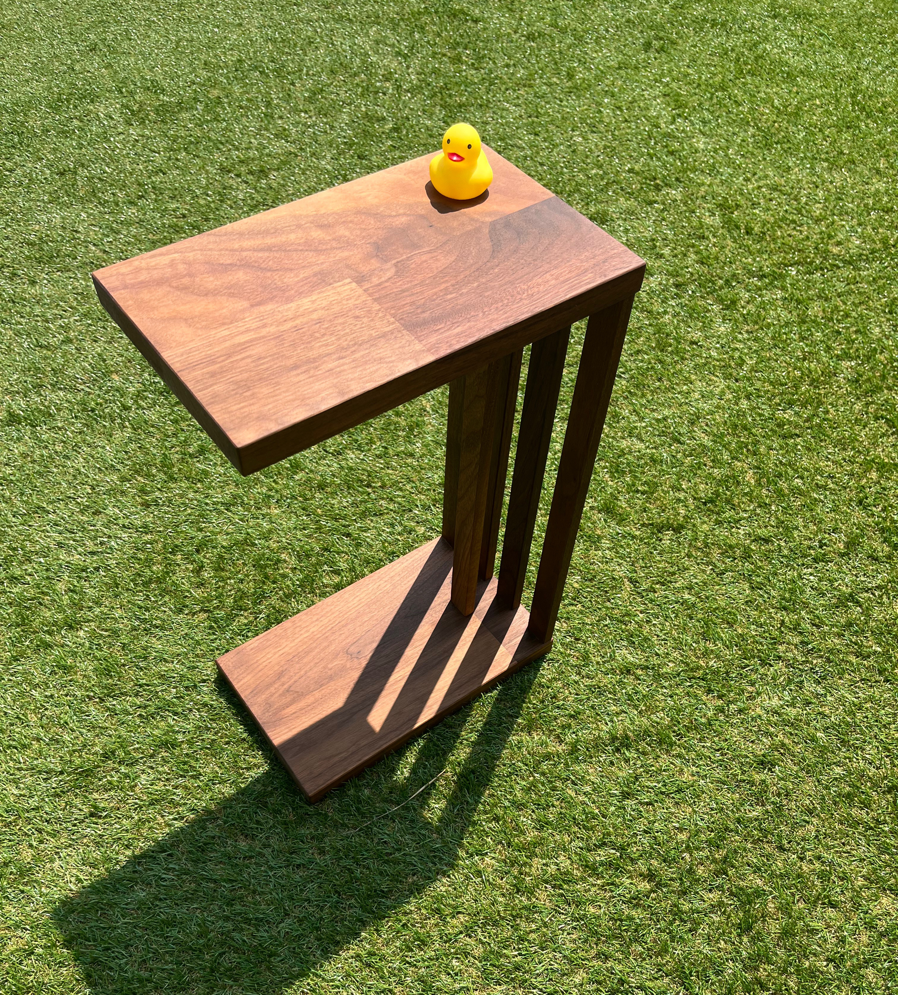 吹抜ける涼風なサイドテーブル